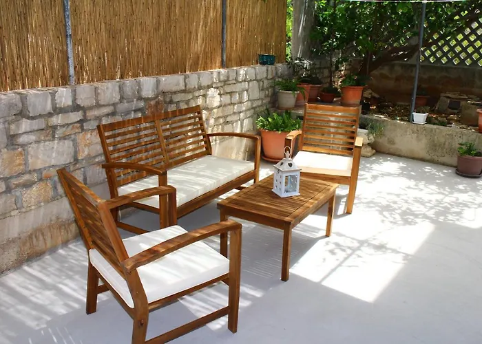 Teraferma 2 * Komiža