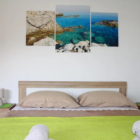 Apartament Teraferma 2 Komiža